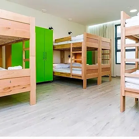 Ai Hostel *