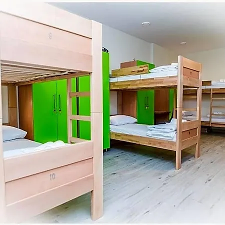Ai Hostel *