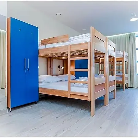 Ai Hostel *