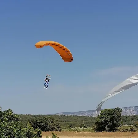 Ai Auberge de jeunesse